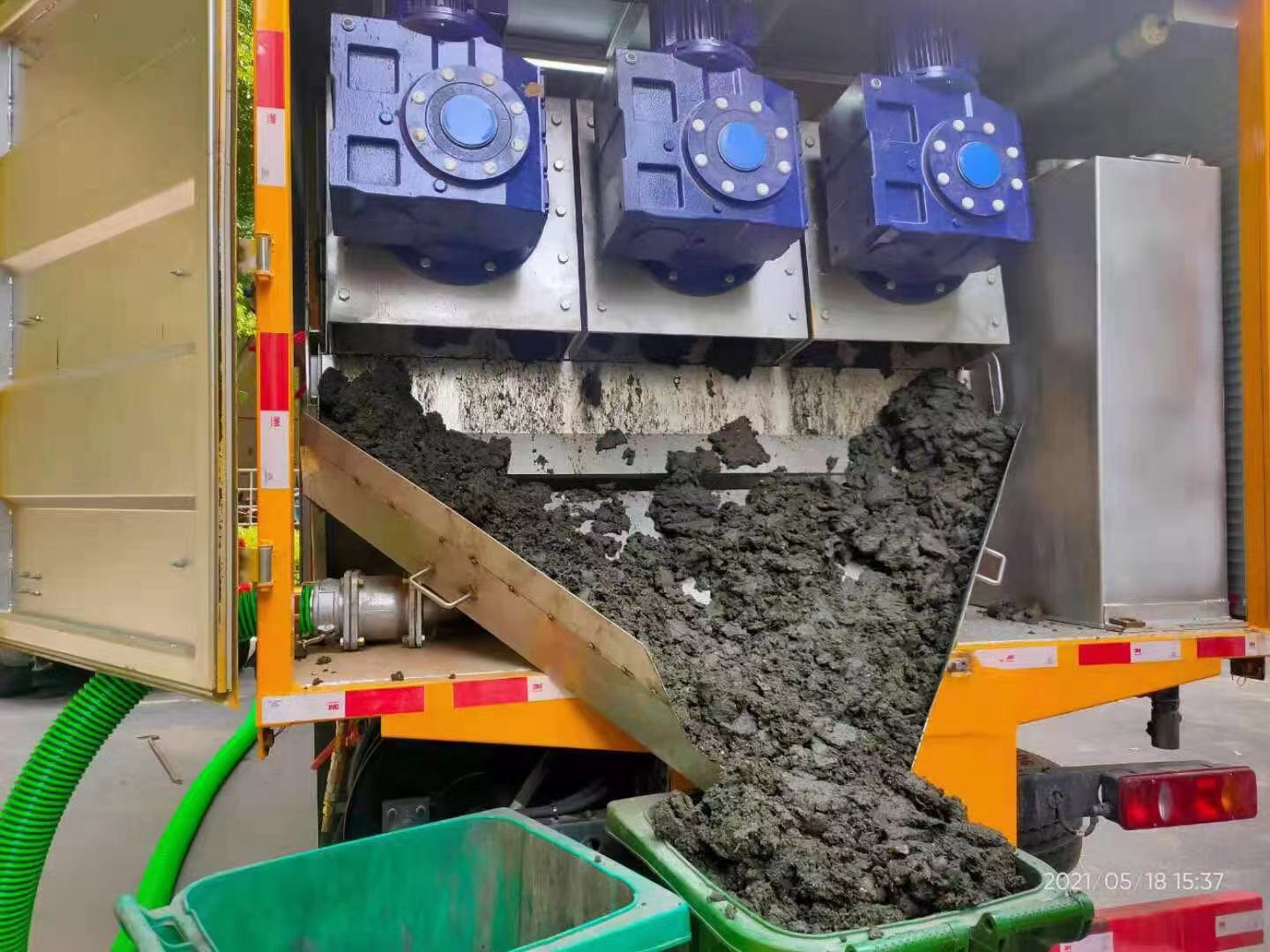 王五镇化粪池清掏城市维护站-泥浆净化干湿分离处理