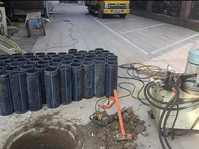 王五镇PE置换管厂家 DN315置换管 非开挖管短管置换